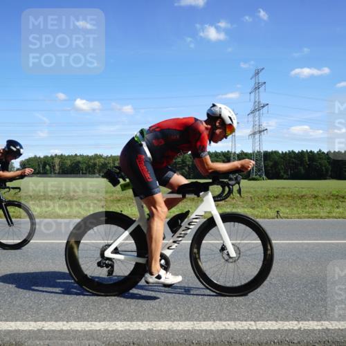 07.09.2025 - 19. Norderstedt Triathlon Michael Burmester http://msf.ph/oto/8836809 07.09.2025 14:07:26 Radfahren 960, 1036 meine-sportfotos.de