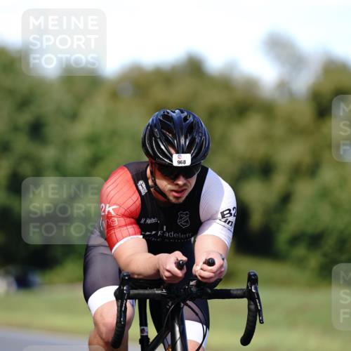 07.09.2025 - 19. Norderstedt Triathlon Michael Burmester http://msf.ph/oto/8836810 07.09.2025 14:10:11 Radfahren 968 meine-sportfotos.de