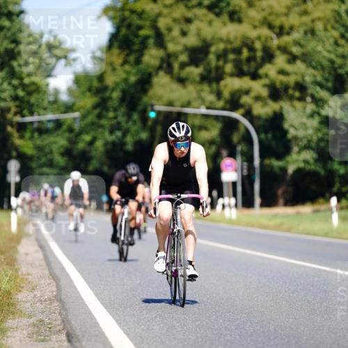 07.09.2025 - 19. Norderstedt Triathlon Michael Burmester http://msf.ph/oto/8836812 07.09.2025 12:50:00 Radfahren 1373 meine-sportfotos.de