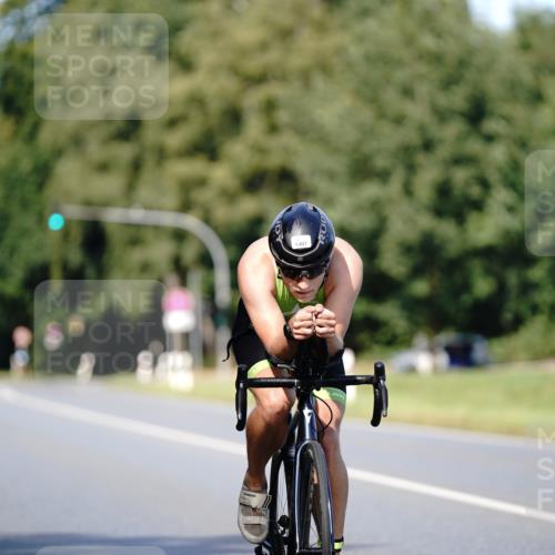 07.09.2025 - 19. Norderstedt Triathlon Michael Burmester http://msf.ph/oto/8836827 07.09.2025 14:10:17 Radfahren 991, 1007 meine-sportfotos.de