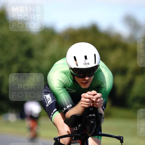 07.09.2025 - 19. Norderstedt Triathlon Michael Burmester http://msf.ph/oto/8836856 07.09.2025 14:10:27 Radfahren 388, 1016 meine-sportfotos.de