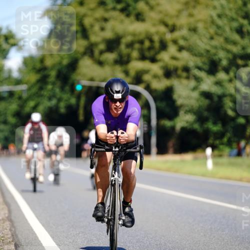 07.09.2025 - 19. Norderstedt Triathlon Michael Burmester http://msf.ph/oto/8836860 07.09.2025 12:50:15 Radfahren 220, 1283 meine-sportfotos.de