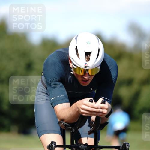 07.09.2025 - 19. Norderstedt Triathlon Michael Burmester http://msf.ph/oto/8836898 07.09.2025 14:10:45 Radfahren 876, 1421 meine-sportfotos.de