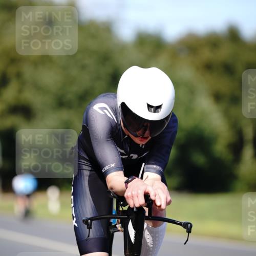 07.09.2025 - 19. Norderstedt Triathlon Michael Burmester http://msf.ph/oto/8836901 07.09.2025 14:10:49 Radfahren 1468 meine-sportfotos.de