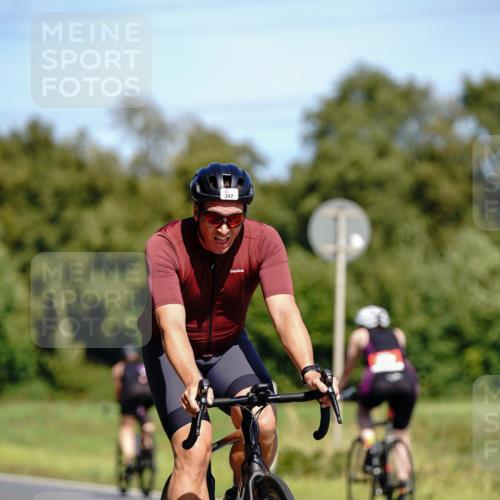 07.09.2025 - 19. Norderstedt Triathlon Michael Burmester http://msf.ph/oto/8836916 07.09.2025 12:50:40 Radfahren 347, 759, 814, 1262 meine-sportfotos.de