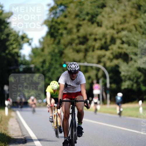 07.09.2025 - 19. Norderstedt Triathlon Michael Burmester http://msf.ph/oto/8836921 07.09.2025 14:11:12 Radfahren 1431, 1466 meine-sportfotos.de