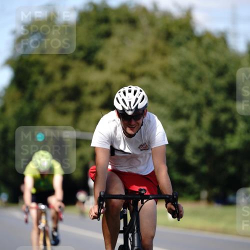07.09.2025 - 19. Norderstedt Triathlon Michael Burmester http://msf.ph/oto/8836928 07.09.2025 14:11:13 Radfahren 1431, 1466 meine-sportfotos.de