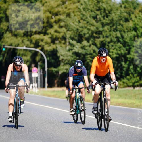 07.09.2025 - 19. Norderstedt Triathlon Michael Burmester http://msf.ph/oto/8836929 07.09.2025 12:50:45 Radfahren 274, 323, 324, 1384 meine-sportfotos.de