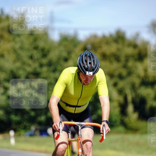 07.09.2025 - 19. Norderstedt Triathlon Michael Burmester http://msf.ph/oto/8836943 07.09.2025 12:50:47 Radfahren 274, 323, 324, 1384 meine-sportfotos.de