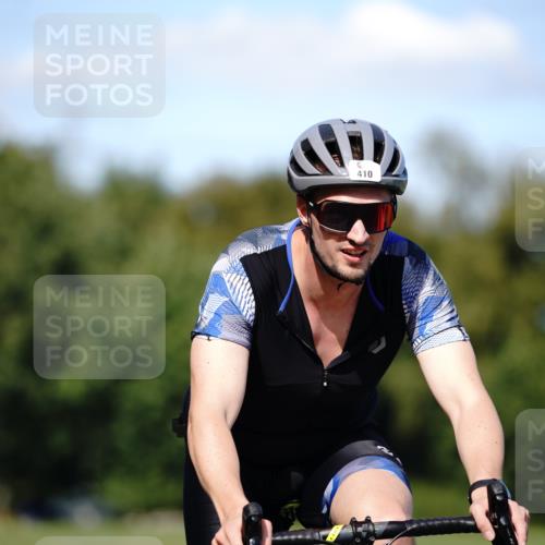 07.09.2025 - 19. Norderstedt Triathlon Michael Burmester http://msf.ph/oto/8836967 07.09.2025 14:11:29 Radfahren 410, 1004 meine-sportfotos.de