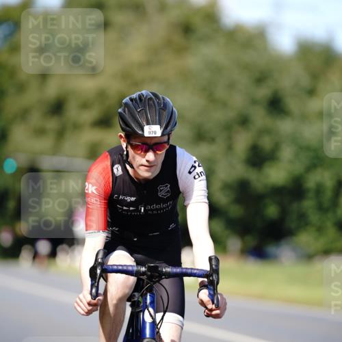 07.09.2025 - 19. Norderstedt Triathlon Michael Burmester http://msf.ph/oto/8836975 07.09.2025 14:11:33 Radfahren 970 meine-sportfotos.de