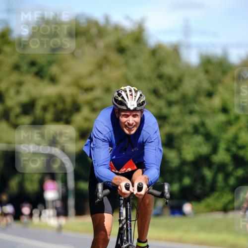 07.09.2025 - 19. Norderstedt Triathlon Michael Burmester http://msf.ph/oto/8837015 07.09.2025 12:51:21 Radfahren 309 meine-sportfotos.de