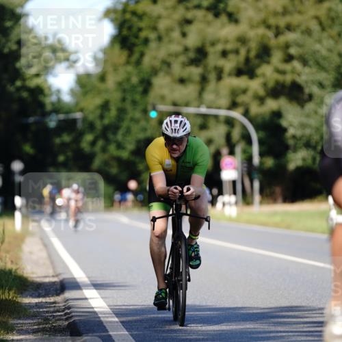 07.09.2025 - 19. Norderstedt Triathlon Michael Burmester http://msf.ph/oto/8837023 07.09.2025 14:12:06 Radfahren 911, 1029 meine-sportfotos.de