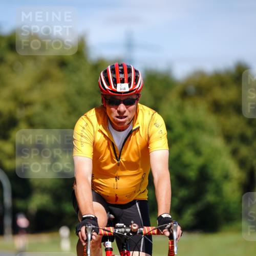 07.09.2025 - 19. Norderstedt Triathlon Michael Burmester http://msf.ph/oto/8837031 07.09.2025 12:51:31 Radfahren 348, 855 meine-sportfotos.de
