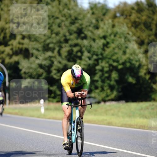 07.09.2025 - 19. Norderstedt Triathlon Michael Burmester http://msf.ph/oto/8837046 07.09.2025 14:12:18 Radfahren 880, 975, 1028 meine-sportfotos.de