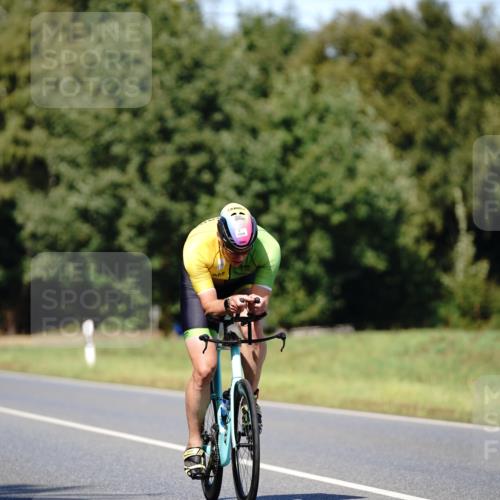 07.09.2025 - 19. Norderstedt Triathlon Michael Burmester http://msf.ph/oto/8837048 07.09.2025 14:12:18 Radfahren 880, 975, 1028 meine-sportfotos.de