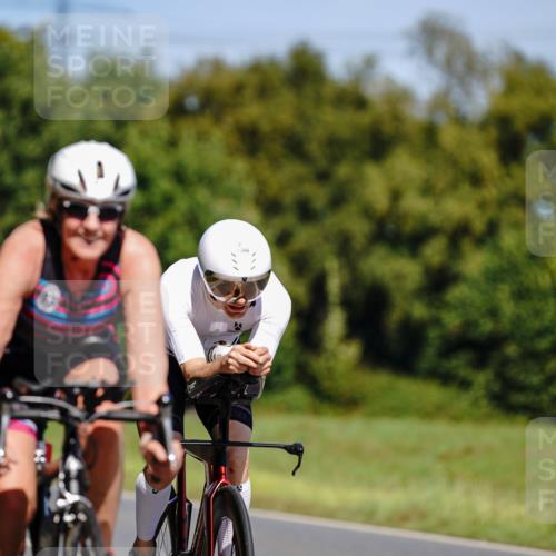 07.09.2025 - 19. Norderstedt Triathlon Michael Burmester http://msf.ph/oto/8837053 07.09.2025 12:51:40 Radfahren 329, 723, 747, 1366 meine-sportfotos.de