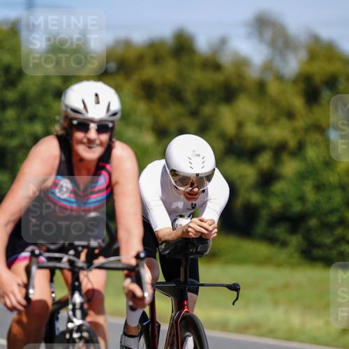 07.09.2025 - 19. Norderstedt Triathlon Michael Burmester http://msf.ph/oto/8837056 07.09.2025 12:51:40 Radfahren 329, 723, 747, 1366 meine-sportfotos.de