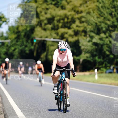 07.09.2025 - 19. Norderstedt Triathlon Michael Burmester http://msf.ph/oto/8837058 07.09.2025 12:51:41 Radfahren 329, 723, 747, 1366 meine-sportfotos.de