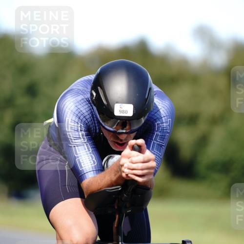 07.09.2025 - 19. Norderstedt Triathlon Michael Burmester http://msf.ph/oto/8837067 07.09.2025 14:12:53 Radfahren 980 meine-sportfotos.de