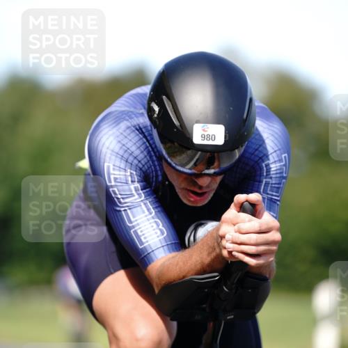 07.09.2025 - 19. Norderstedt Triathlon Michael Burmester http://msf.ph/oto/8837069 07.09.2025 14:12:53 Radfahren 980 meine-sportfotos.de