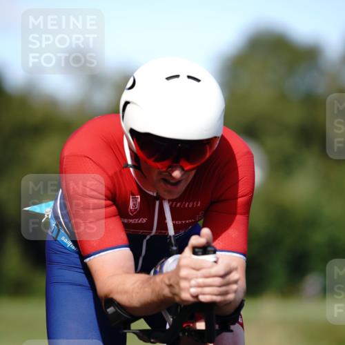 07.09.2025 - 19. Norderstedt Triathlon Michael Burmester http://msf.ph/oto/8837083 07.09.2025 14:13:05 Radfahren 366 meine-sportfotos.de