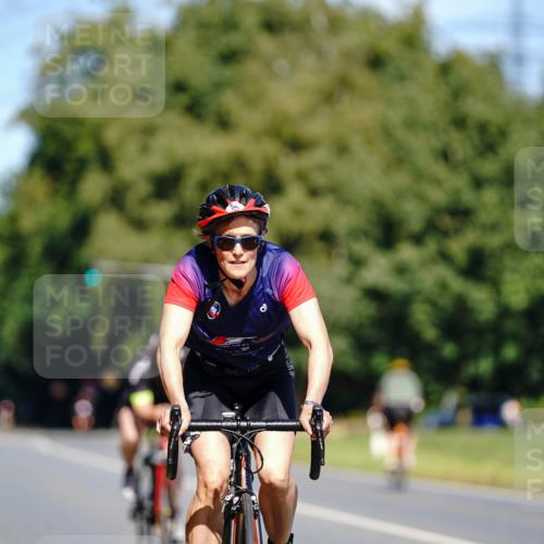 07.09.2025 - 19. Norderstedt Triathlon Michael Burmester http://msf.ph/oto/8837085 07.09.2025 12:51:51 Radfahren 211, 357, 745, 799 meine-sportfotos.de