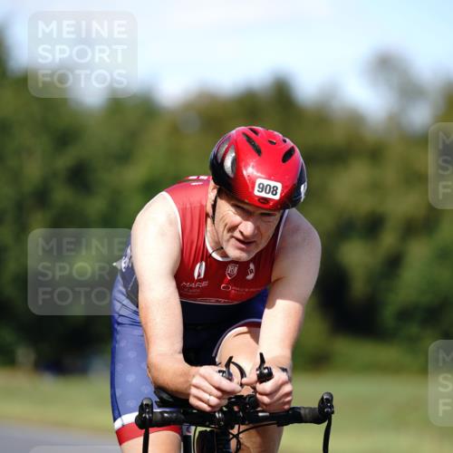 07.09.2025 - 19. Norderstedt Triathlon Michael Burmester http://msf.ph/oto/8837088 07.09.2025 14:13:14 Radfahren 908 meine-sportfotos.de
