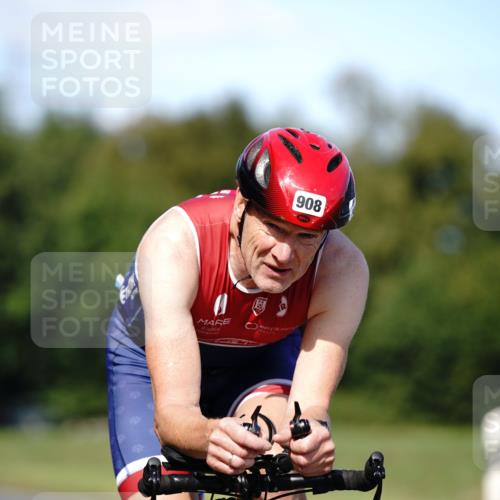 07.09.2025 - 19. Norderstedt Triathlon Michael Burmester http://msf.ph/oto/8837091 07.09.2025 14:13:14 Radfahren 908 meine-sportfotos.de