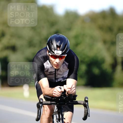 07.09.2025 - 19. Norderstedt Triathlon Michael Burmester http://msf.ph/oto/8837095 07.09.2025 14:13:21 Radfahren 394, 962, 965 meine-sportfotos.de