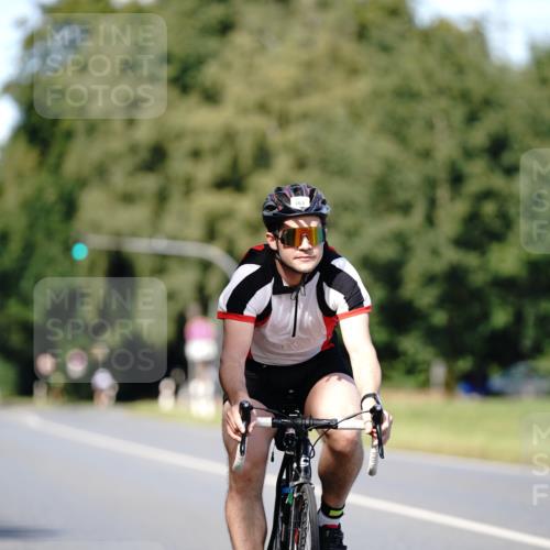 07.09.2025 - 19. Norderstedt Triathlon Michael Burmester http://msf.ph/oto/8837106 07.09.2025 14:13:25 Radfahren 394, 863 meine-sportfotos.de