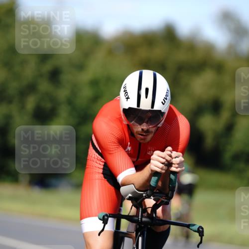 07.09.2025 - 19. Norderstedt Triathlon Michael Burmester http://msf.ph/oto/8837119 07.09.2025 14:13:33 Radfahren 974, 1019 meine-sportfotos.de