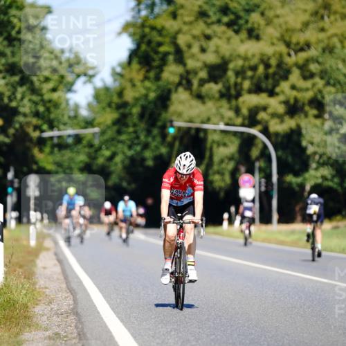 07.09.2025 - 19. Norderstedt Triathlon Michael Burmester http://msf.ph/oto/8837128 07.09.2025 12:52:10 Radfahren 232, 339, 343, 766 meine-sportfotos.de