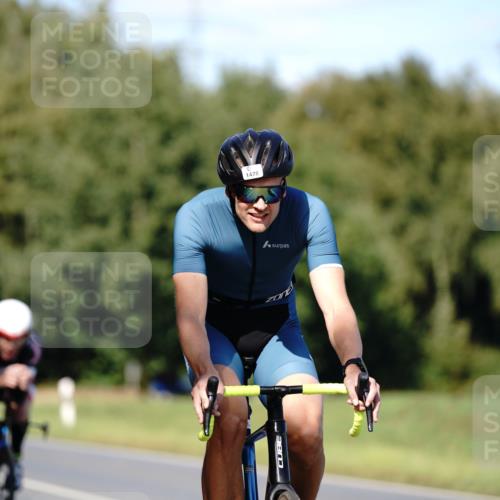 07.09.2025 - 19. Norderstedt Triathlon Michael Burmester http://msf.ph/oto/8837131 07.09.2025 14:13:52 Radfahren 985, 1039, 1478 meine-sportfotos.de