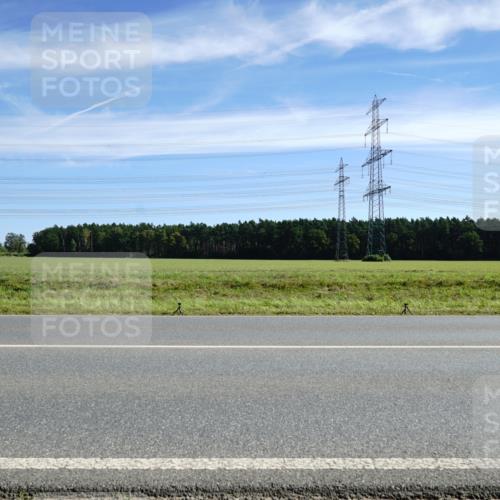 07.09.2025 - 19. Norderstedt Triathlon Michael Burmester http://msf.ph/oto/8837143 07.09.2025 12:02:24 Radfahren 251, 258, 1364 meine-sportfotos.de