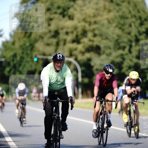 07.09.2025 - 19. Norderstedt Triathlon Michael Burmester http://msf.ph/oto/8837150 07.09.2025 14:13:57 Radfahren 905, 978, 1011, 1465, 1471 meine-sportfotos.de