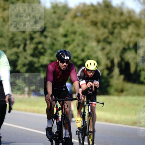 07.09.2025 - 19. Norderstedt Triathlon Michael Burmester http://msf.ph/oto/8837158 07.09.2025 14:13:58 Radfahren 905, 978, 1011, 1465, 1471 meine-sportfotos.de