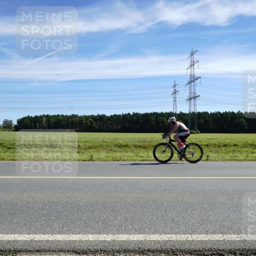 07.09.2025 - 19. Norderstedt Triathlon Michael Burmester http://msf.ph/oto/8837172 07.09.2025 12:02:27 Radfahren 251, 258, 1386 meine-sportfotos.de