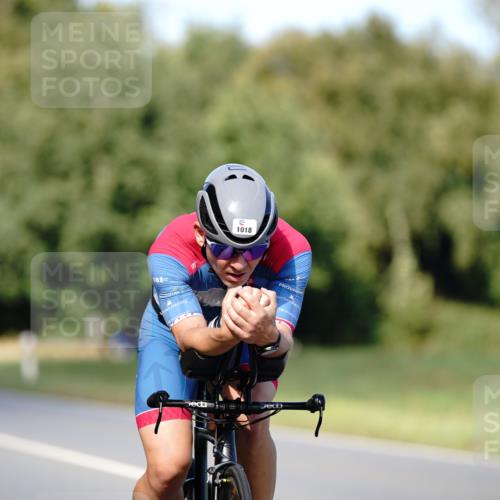 07.09.2025 - 19. Norderstedt Triathlon Michael Burmester http://msf.ph/oto/8837189 07.09.2025 14:14:09 Radfahren 1018 meine-sportfotos.de