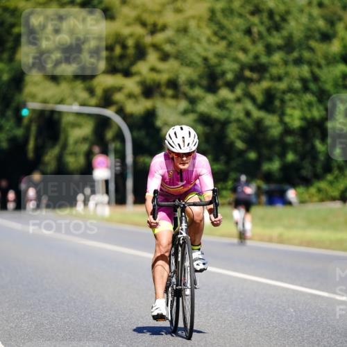 07.09.2025 - 19. Norderstedt Triathlon Michael Burmester http://msf.ph/oto/8837206 07.09.2025 12:52:48 Radfahren 235, 310 meine-sportfotos.de