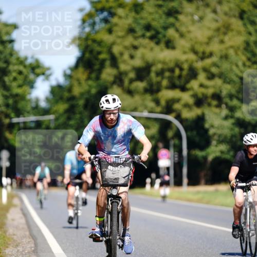 07.09.2025 - 19. Norderstedt Triathlon Michael Burmester http://msf.ph/oto/8837229 07.09.2025 12:52:53 Radfahren 1261, 1269 meine-sportfotos.de