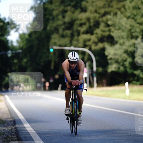 07.09.2025 - 19. Norderstedt Triathlon Michael Burmester http://msf.ph/oto/8837244 07.09.2025 14:14:40 Radfahren 392 meine-sportfotos.de