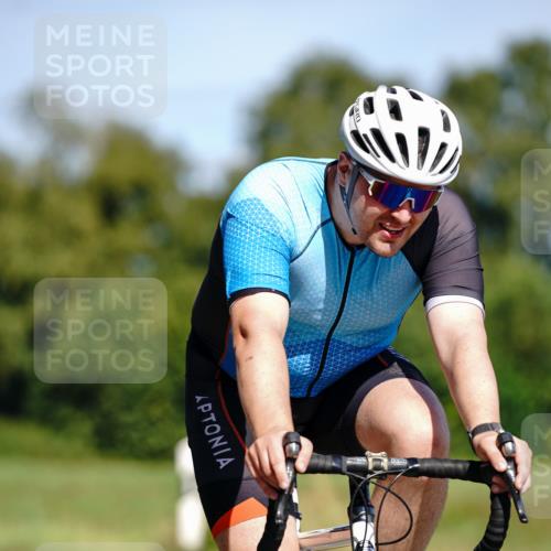 07.09.2025 - 19. Norderstedt Triathlon Michael Burmester http://msf.ph/oto/8837249 07.09.2025 12:52:57 Radfahren 1235, 1261, 1269 meine-sportfotos.de