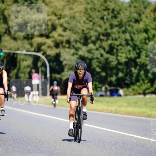 07.09.2025 - 19. Norderstedt Triathlon Michael Burmester http://msf.ph/oto/8837276 07.09.2025 12:53:25 Radfahren 224, 319, 1256 meine-sportfotos.de