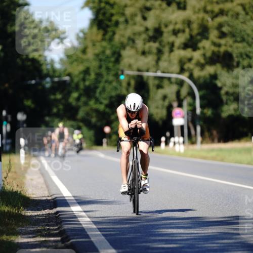 07.09.2025 - 19. Norderstedt Triathlon Michael Burmester http://msf.ph/oto/8837301 07.09.2025 14:16:11 Radfahren 1001 meine-sportfotos.de