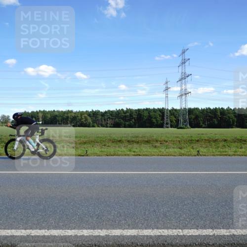 07.09.2025 - 19. Norderstedt Triathlon Michael Burmester http://msf.ph/oto/8837309 07.09.2025 14:09:28 Radfahren 989 meine-sportfotos.de
