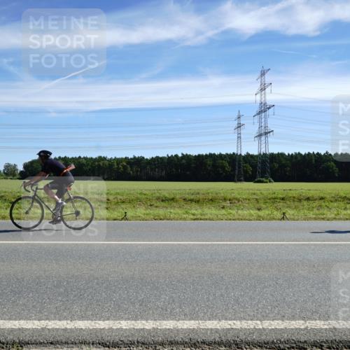 07.09.2025 - 19. Norderstedt Triathlon Michael Burmester http://msf.ph/oto/8837312 07.09.2025 12:02:44 Radfahren 780, 1237 meine-sportfotos.de