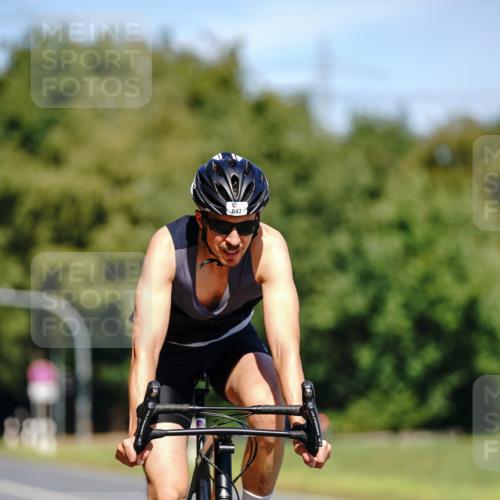 07.09.2025 - 19. Norderstedt Triathlon Michael Burmester http://msf.ph/oto/8837353 07.09.2025 12:53:55 Radfahren 847 meine-sportfotos.de