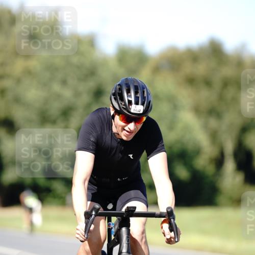 07.09.2025 - 19. Norderstedt Triathlon Michael Burmester http://msf.ph/oto/8837355 07.09.2025 14:16:36 Radfahren 422, 1462 meine-sportfotos.de