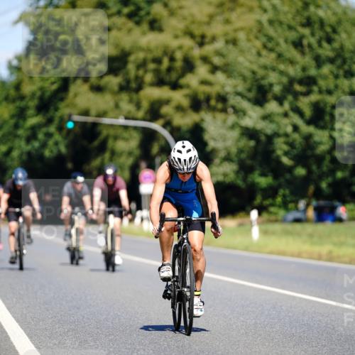 07.09.2025 - 19. Norderstedt Triathlon Michael Burmester http://msf.ph/oto/8837358 07.09.2025 12:53:57 Radfahren 270, 847 meine-sportfotos.de